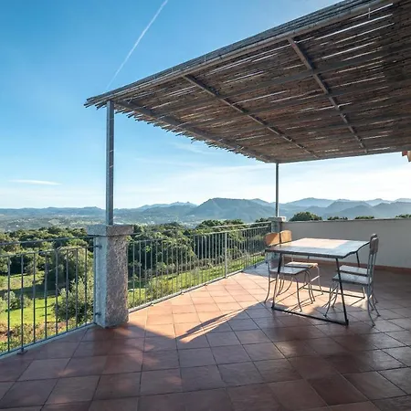 בית נופש Residenza Del Golfo *